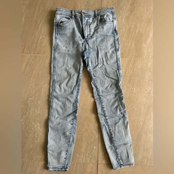 8 - H&M Women’s High-Waist Skinny Light Blue Jeans - Picture 2 of 12